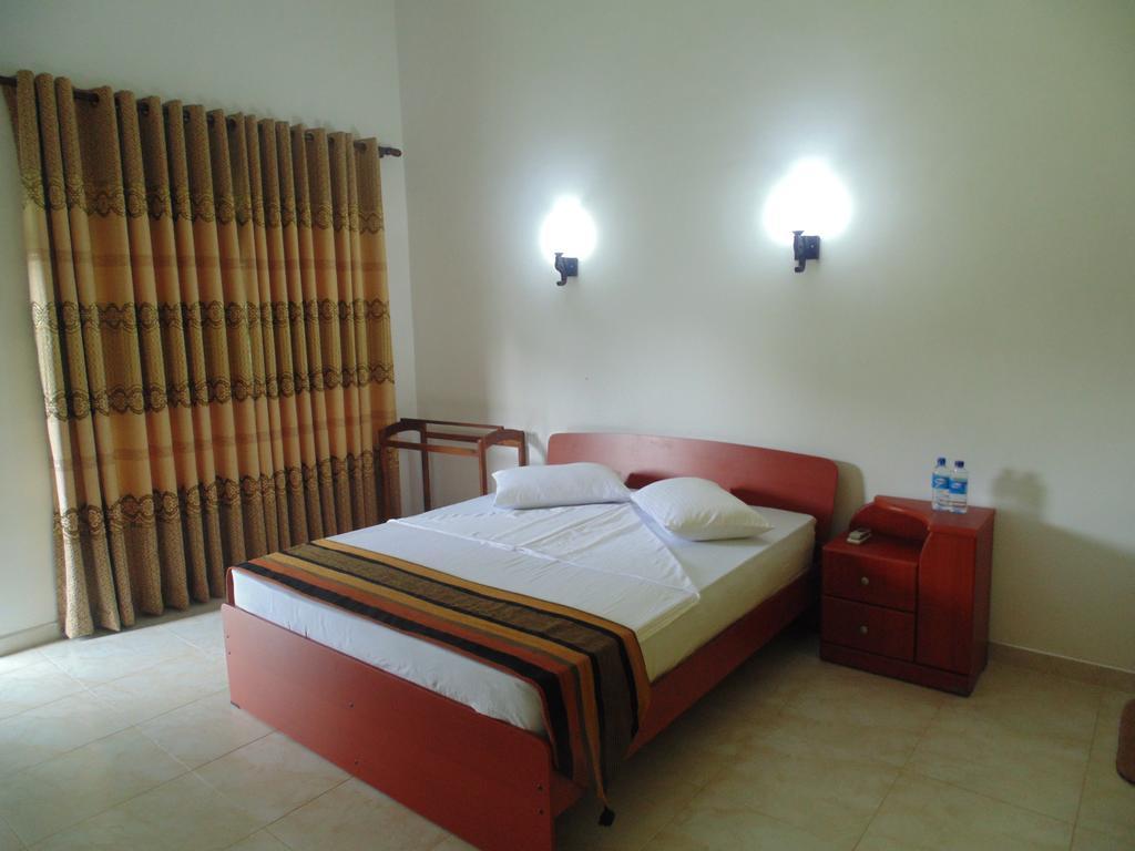 White Eagle Hotel Sigiriya Exterior foto
