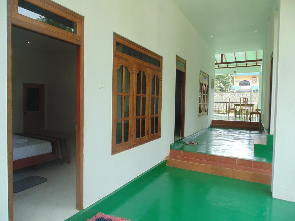 White Eagle Hotel Sigiriya Exterior foto